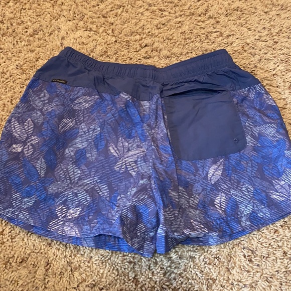 BNWOT Columbia blue floral waterproof/quick-drying board shorts for women size S - Picture 6 of 8